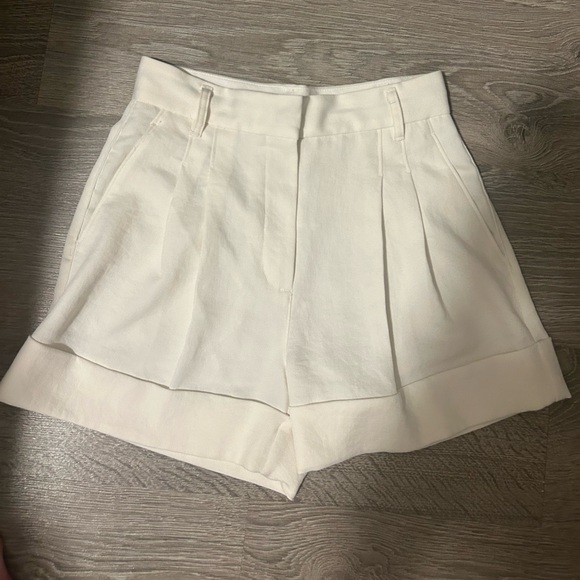 Wilfred Labyrinth Short - Picture 7 of 7